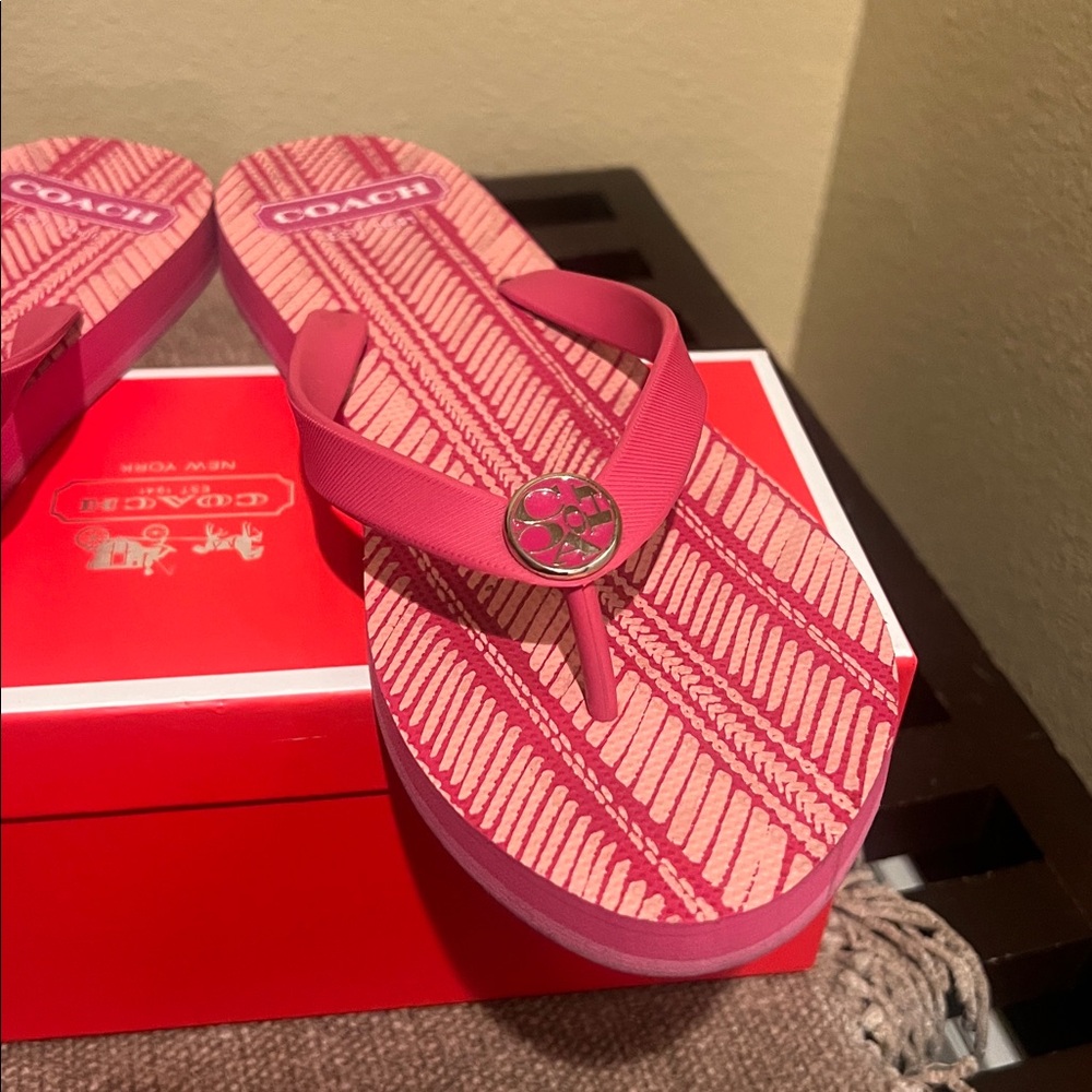 Coach Dark Blue and White Flip Flops - Picture 8 of 11